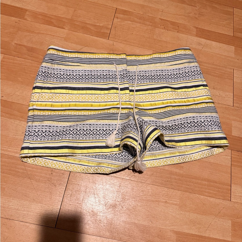 🎯NWT Loft the riviera pompom colorful coastal Yellow striped ikat short sz 14